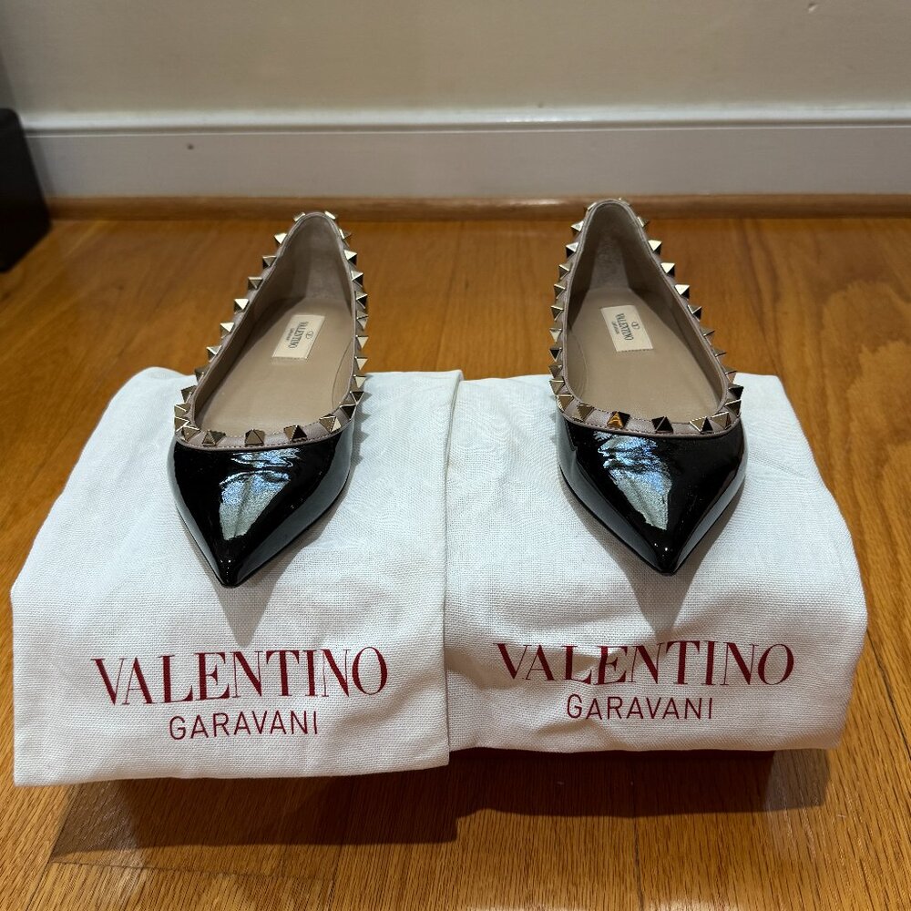 Valentino Rockstud Accents Leather Flats - Black Patent Leather